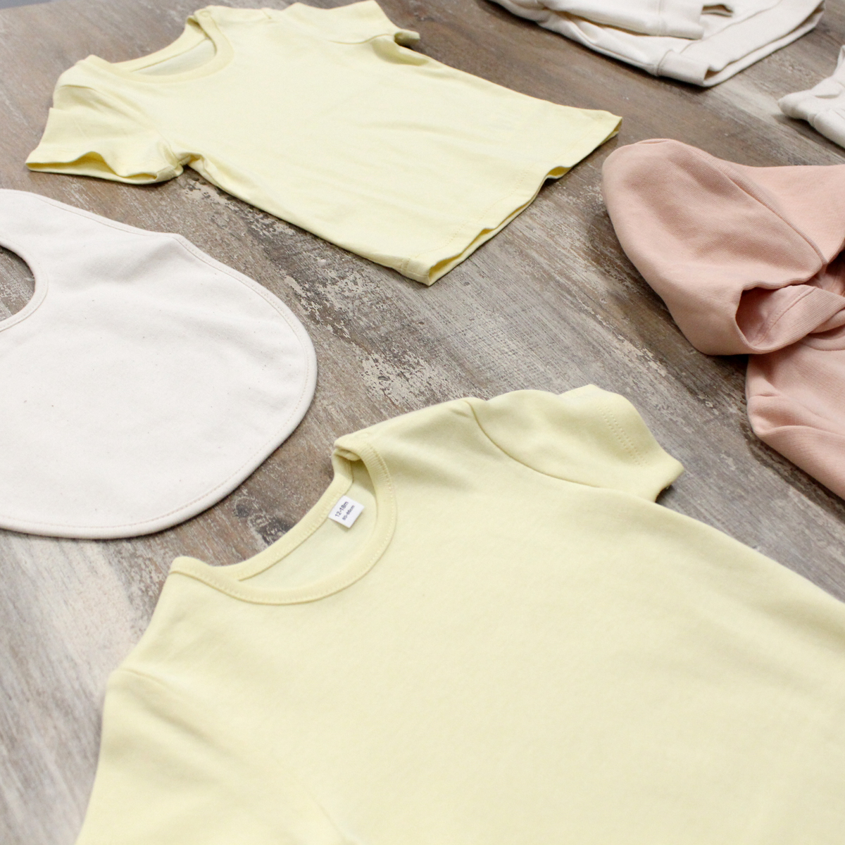 T-shirts premium pour enfants personnalisables T-shirts premium pour enfants personnalisables